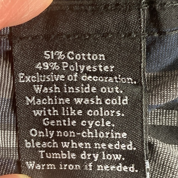 Mens Rock & Republic Large Black & Gray Button Down Shirt - Picture 8 of 8